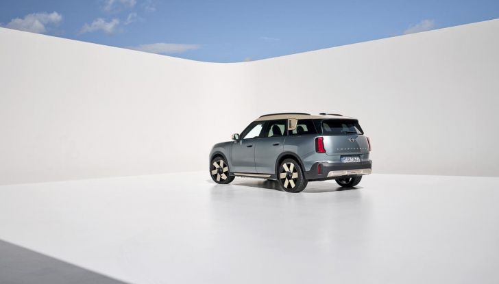 Mini Countryman 2024: debutta la nuova generazione del crossover - Foto 16 di 121