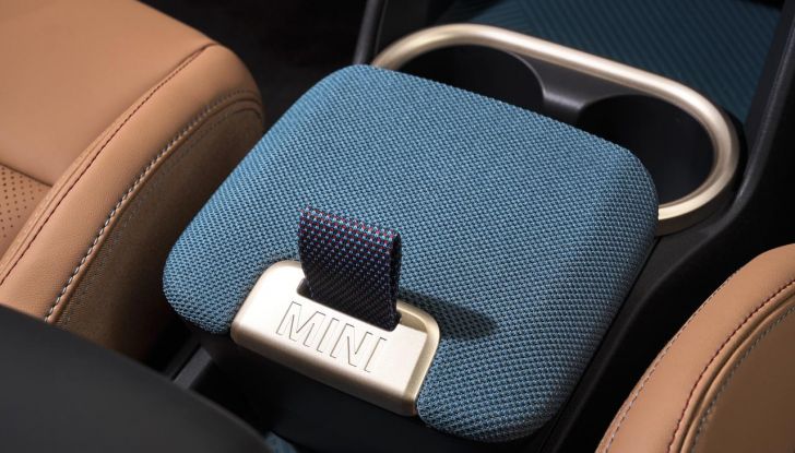 Mini Countryman 2024: debutta la nuova generazione del crossover - Foto 60 di 121