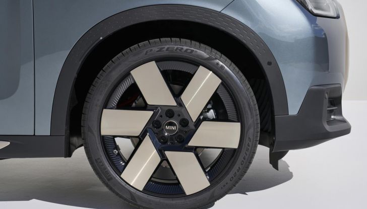 Mini Countryman 2024: debutta la nuova generazione del crossover - Foto 34 di 121