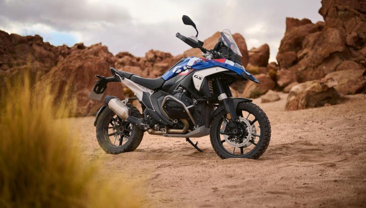 BMW presenta tre nuove moto per festeggiare 100 anni di storia - Foto 41 di 134