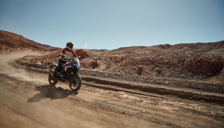 BMW presenta tre nuove moto per festeggiare 100 anni di storia - Foto 72 di 134