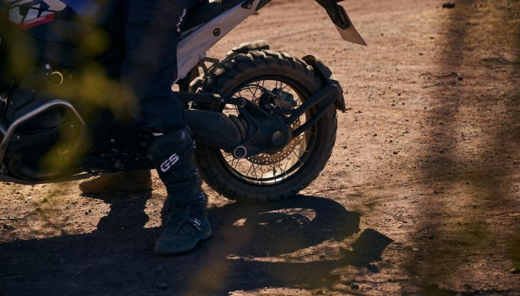 BMW presenta tre nuove moto per festeggiare 100 anni di storia - Foto 79 di 134