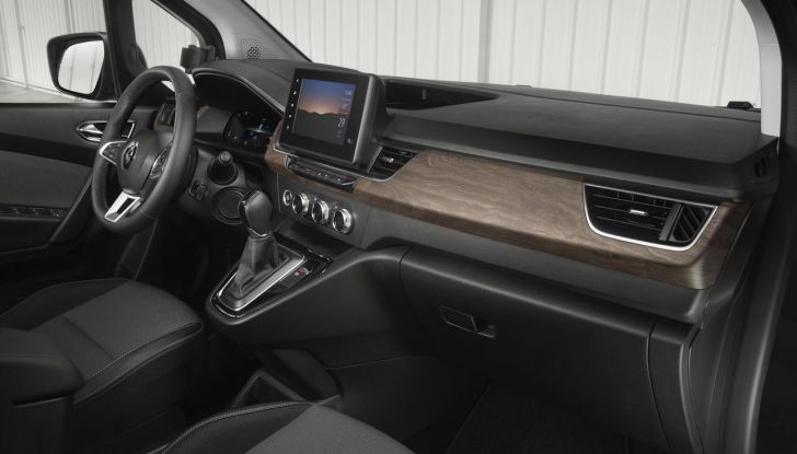 Renault Grand Kangoo: debutto ufficiale al Salone di Monaco 2023 - Foto 24 di 33