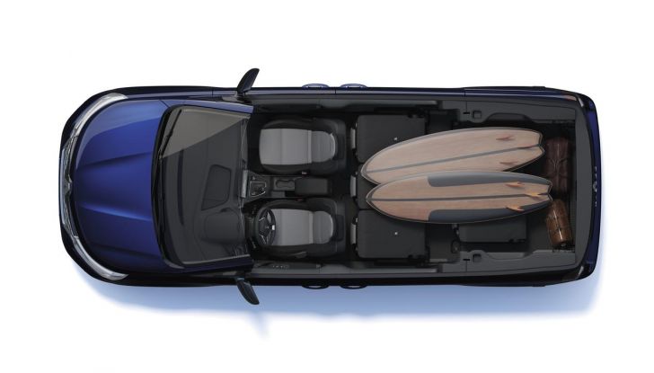 Renault Grand Kangoo: debutto ufficiale al Salone di Monaco 2023 - Foto 3 di 33