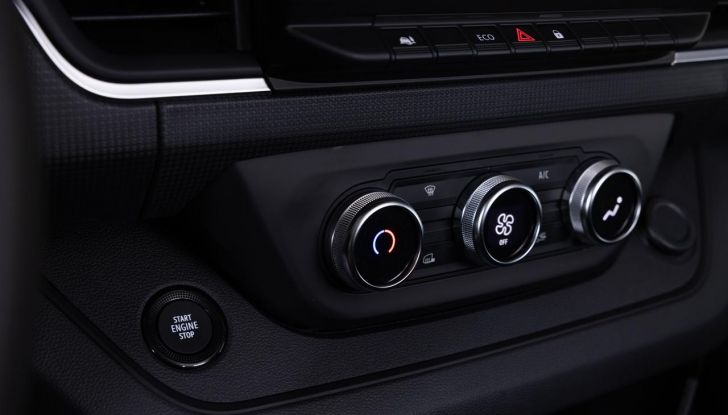 Renault Trafic Van E-Tech Electric: l’iconico furgone diventa 100% elettrico - Foto 107 di 134