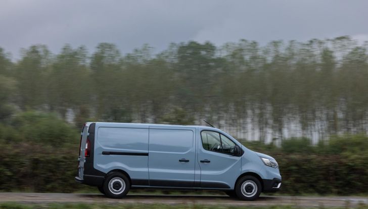 Renault Trafic Van E-Tech Electric: l’iconico furgone diventa 100% elettrico - Foto 14 di 134