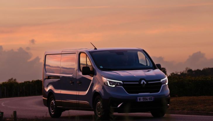 Renault Trafic Van E-Tech Electric: l’iconico furgone diventa 100% elettrico - Foto 126 di 134