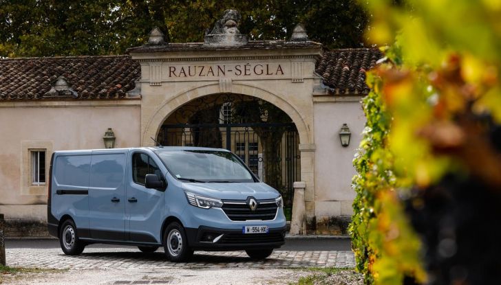 Renault Trafic Van E-Tech Electric: l’iconico furgone diventa 100% elettrico - Foto 133 di 134