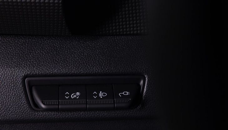 Renault Trafic Van E-Tech Electric: l’iconico furgone diventa 100% elettrico - Foto 7 di 134