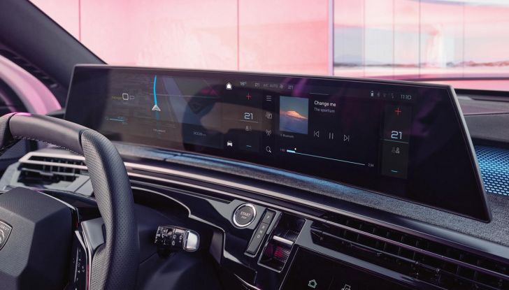 Peugeot e-3008 2024: la nuova generazione è ordinabile da 49.780 euro - Foto 26 di 50