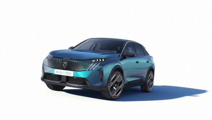 Peugeot e-3008 2024: la nuova generazione è ordinabile da 49.780 euro - Foto 41 di 50