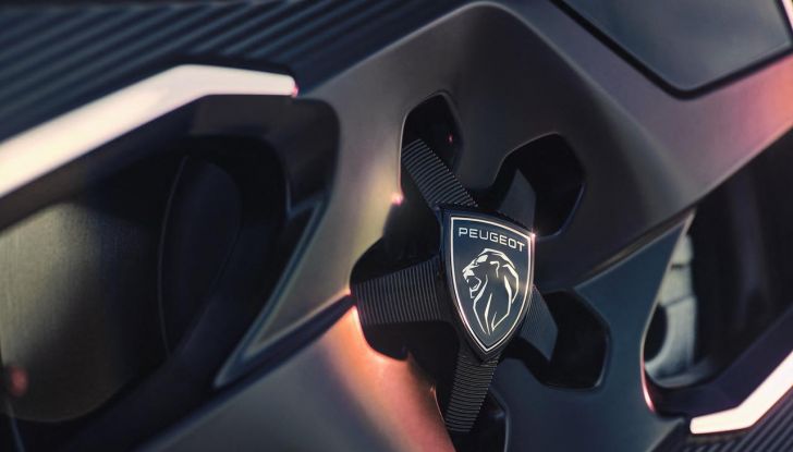 Peugeot e-3008 2024: la nuova generazione è ordinabile da 49.780 euro - Foto 15 di 50