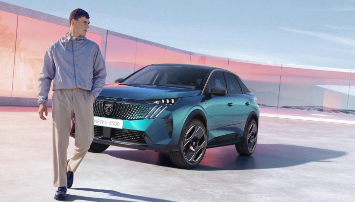 Peugeot e-3008 2024: la nuova generazione è ordinabile da 49.780 euro - Foto 5 di 50