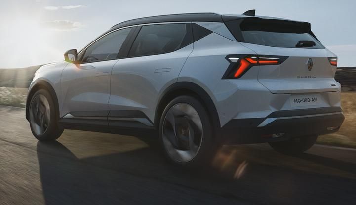 Renault Scenic E-Tech Electric: caratteristiche, allestimenti, autonomia e motori per l’Italia - Foto 4 di 75