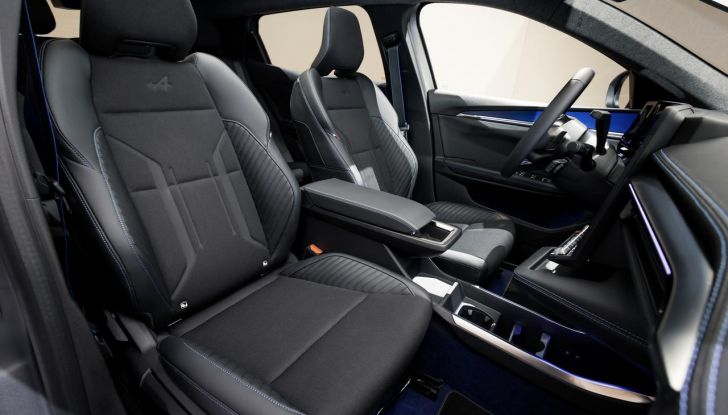 Renault Scenic E-Tech Electric: caratteristiche, allestimenti, autonomia e motori per l’Italia - Foto 23 di 75