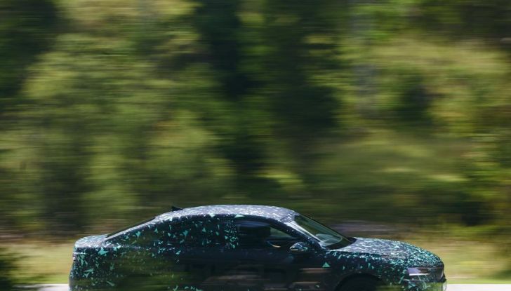 Skoda Superb 2024: primo assaggio della berlina di quarta generazione - Foto 7 di 32