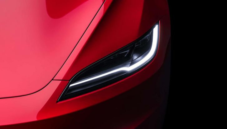 Nuova Tesla Model 3: un salto in avanti in design, autonomia e feature - Foto 5 di 11