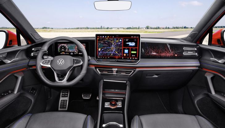 Volkswagen Tiguan 2024: svelata la terza generazione del SUV - Foto 56 di 135