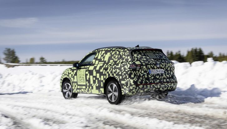 Volkswagen Tiguan 2024: svelata la terza generazione del SUV - Foto 6 di 135