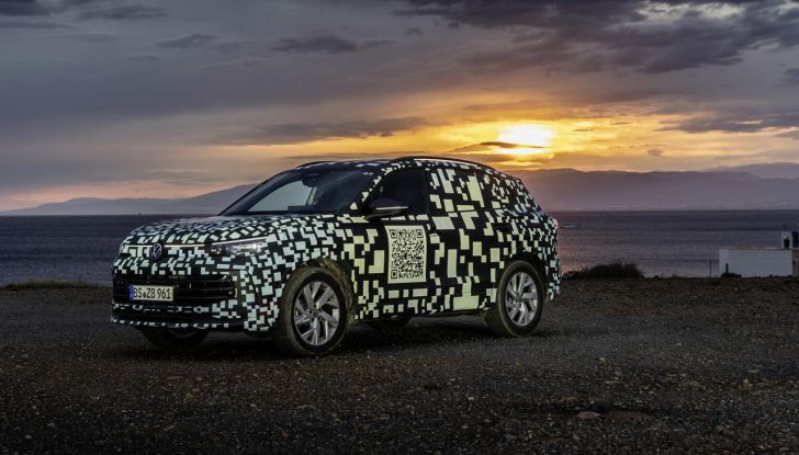 Volkswagen Tiguan 2024: svelata la terza generazione del SUV - Foto 76 di 135