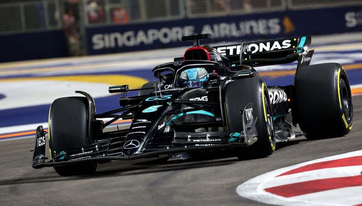 F1 2023, GP Singapore: Sainz e Ferrari di nuovo in pole position, disfatta Red Bull - Foto 3 di 10