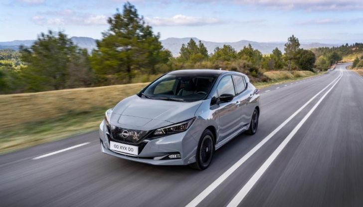 10.000 Km free EV NISSAN, il nuovo programma per la mobilità elettrica - Foto 6 di 9