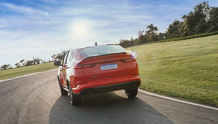 Abarth Fastback: debutta il nuovo SUV coupé dello Scorpione - Foto 83 di 88