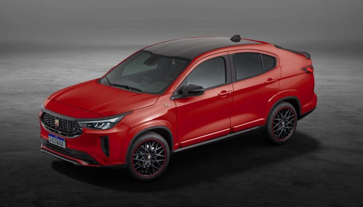 Abarth Fastback: debutta il nuovo SUV coupé dello Scorpione - Foto 47 di 88