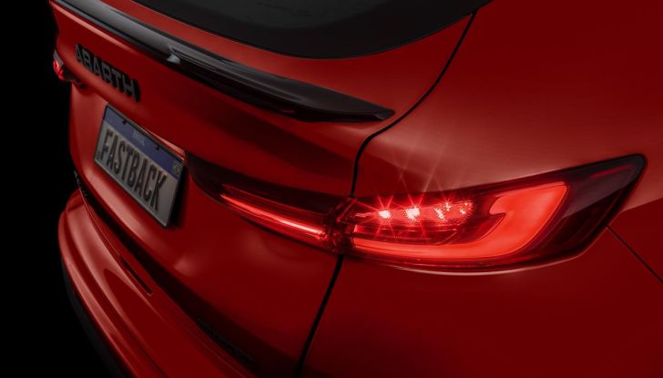 Abarth Fastback: debutta il nuovo SUV coupé dello Scorpione - Foto 44 di 88