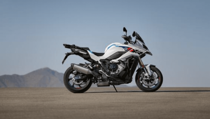 BMW S 1000 XR 2024 caratteristiche tecniche e prestazioni - Foto 18 di 19