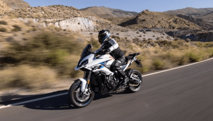 BMW S 1000 XR 2024 caratteristiche tecniche e prestazioni - Foto 6 di 19