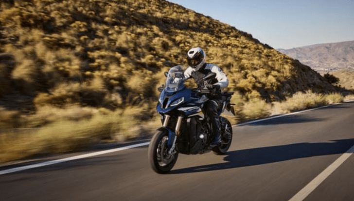 BMW S 1000 XR 2024 caratteristiche tecniche e prestazioni - Foto 8 di 19