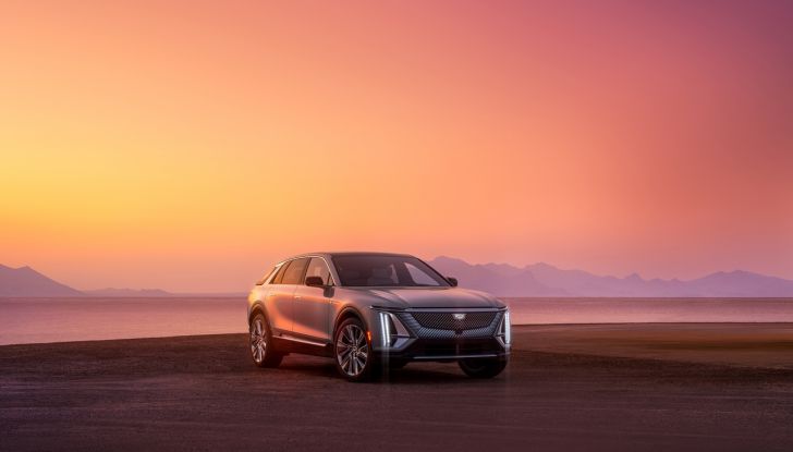 General Motors torna in Europa con Cadillac Lyriq, SUV 100% elettrico - Foto 1 di 72