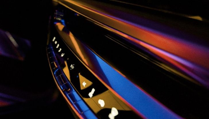 General Motors torna in Europa con Cadillac Lyriq, SUV 100% elettrico - Foto 34 di 72