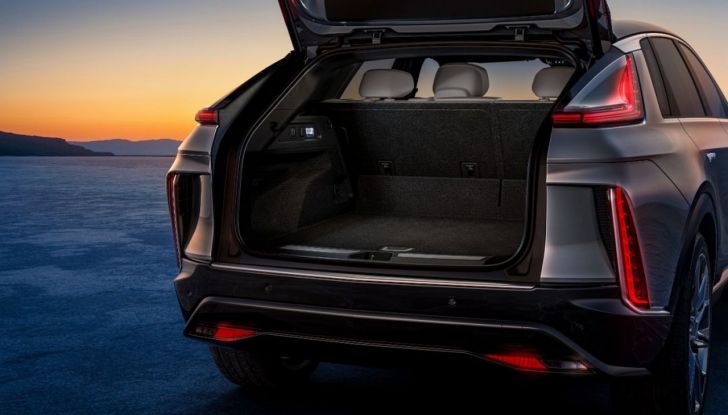 General Motors torna in Europa con Cadillac Lyriq, SUV 100% elettrico - Foto 41 di 72