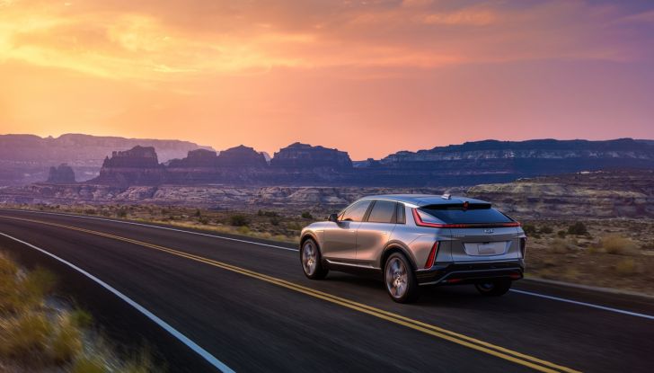 General Motors torna in Europa con Cadillac Lyriq, SUV 100% elettrico - Foto 7 di 72