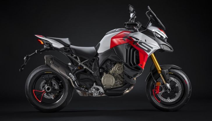 Ducati Multistrada V4 RS, quando la Superbike incontra il touring - Foto 5 di 13