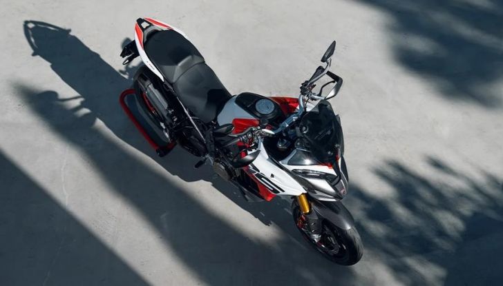 Ducati Multistrada V4 RS: è lei la moto da turismo più sportiva mai offerta dal brand - Foto 16 di 43