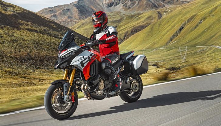 Ducati Multistrada V4 RS: è lei la moto da turismo più sportiva mai offerta dal brand - Foto 3 di 43