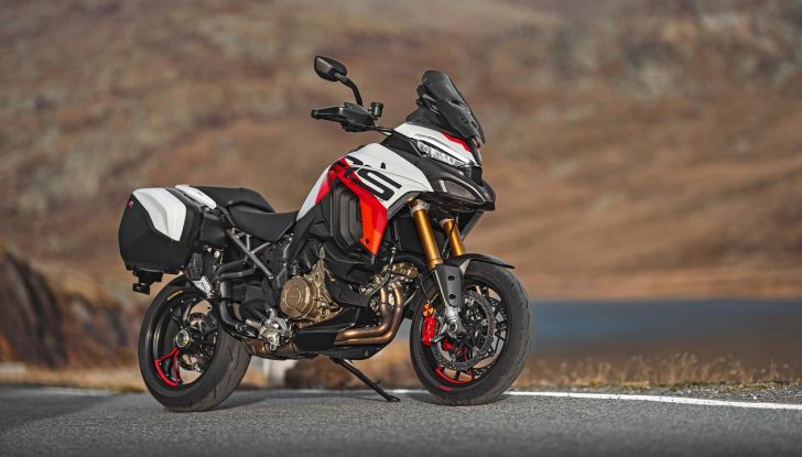 Ducati Multistrada V4 RS: è lei la moto da turismo più sportiva mai offerta dal brand - Foto 21 di 43