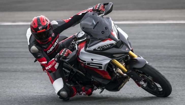 Ducati Multistrada V4 RS: è lei la moto da turismo più sportiva mai offerta dal brand - Foto 25 di 43