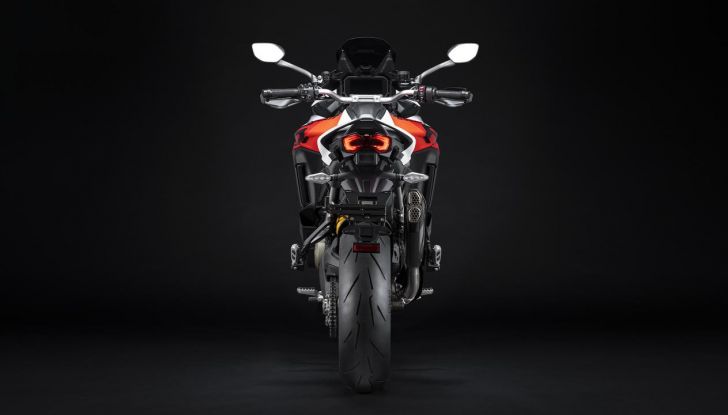 Ducati Multistrada V4 RS: è lei la moto da turismo più sportiva mai offerta dal brand - Foto 4 di 43