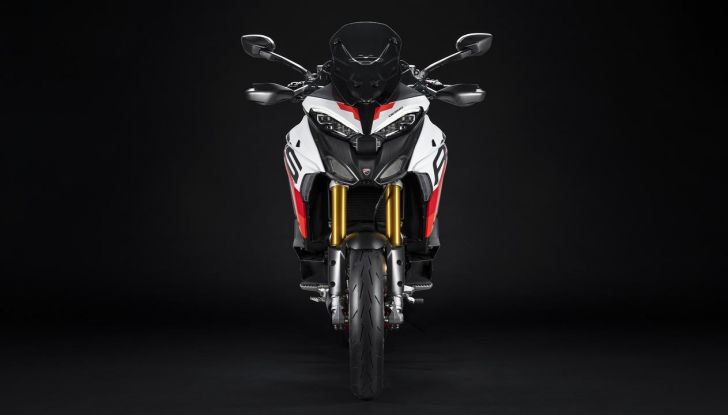 Ducati Multistrada V4 RS: è lei la moto da turismo più sportiva mai offerta dal brand - Foto 6 di 43