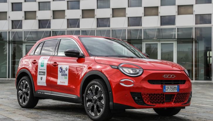 Nuova Jeep Avenger vince il premio Auto Europa 2024 - Foto 4 di 6