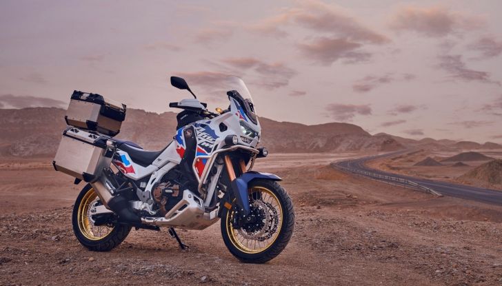 Honda Africa Twin e Adventure Sports 2024: prestazioni, comfort e un nuovo look - Foto 10 di 13