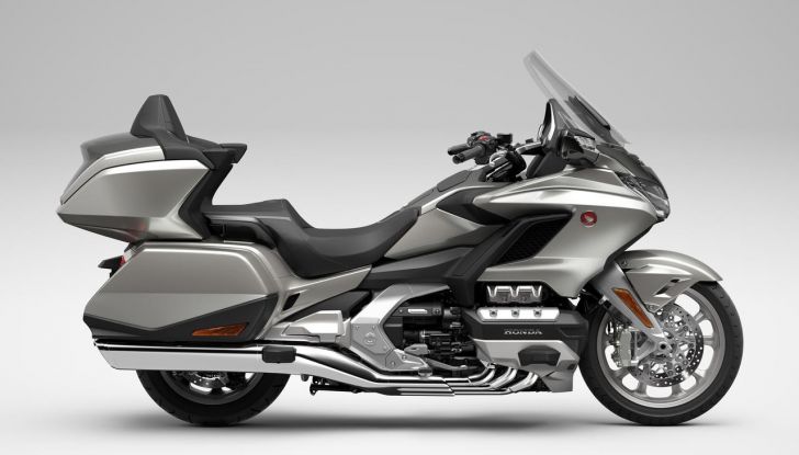 Honda Gold Wing, Rebel 1100 e Rebel 500: le novità del model year 2024 - Foto 2 di 33