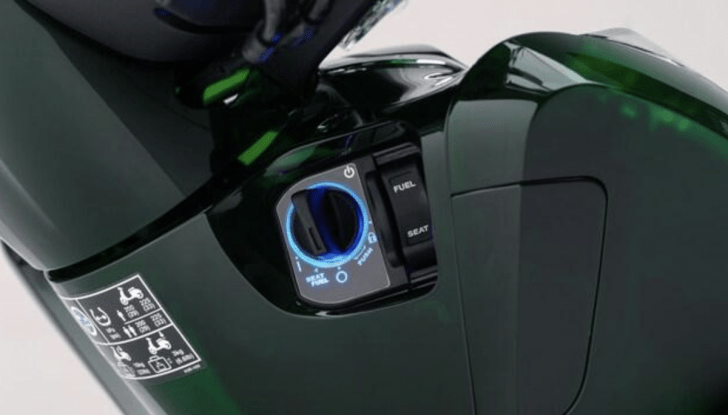 Honda SH Vetro, il nuovo scooter con carrozzeria semi-trasparente - Foto 1 di 9