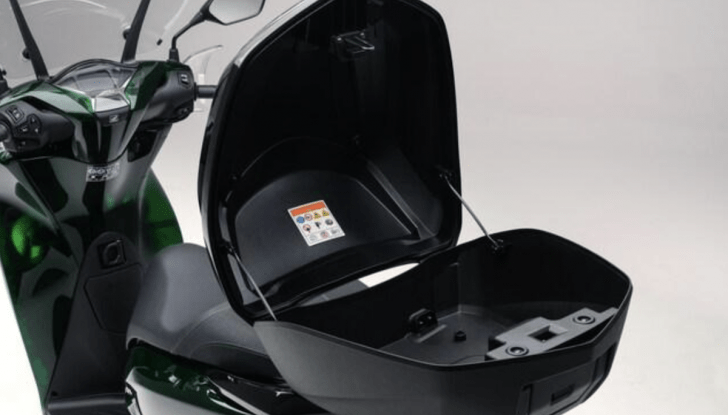 Honda SH Vetro, il nuovo scooter con carrozzeria semi-trasparente - Foto 5 di 9