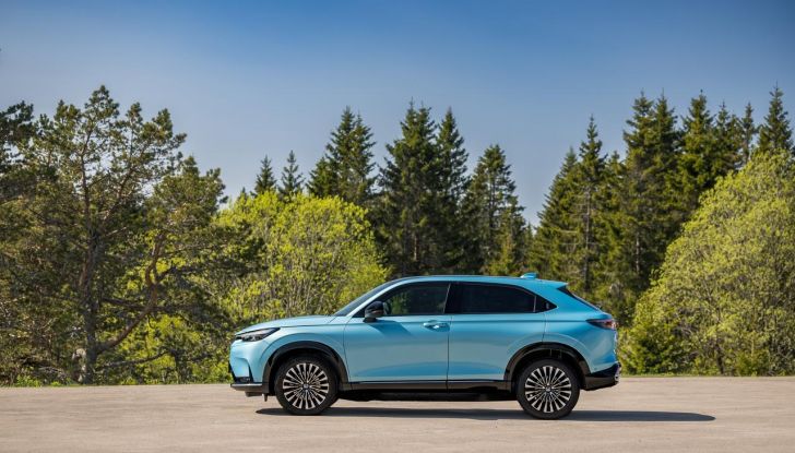 Honda e:Ny1: caratteristiche, design e autonomia del nuovo B-SUV elettrico - Foto 7 di 51