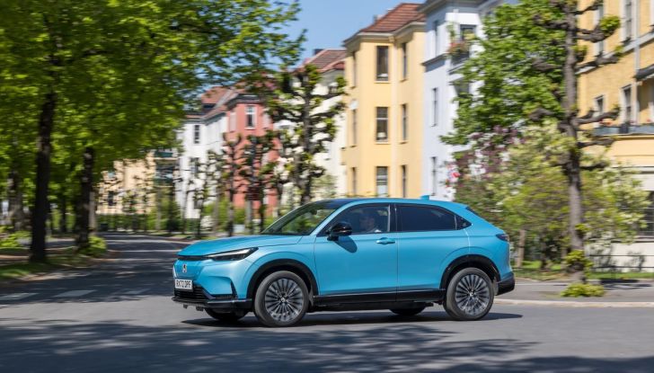 Honda e:Ny1: caratteristiche, design e autonomia del nuovo B-SUV elettrico - Foto 33 di 51